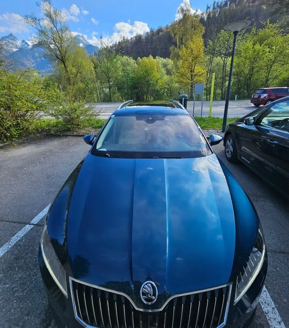 Skoda Superb Combi 2.0 TDI L&K - 1