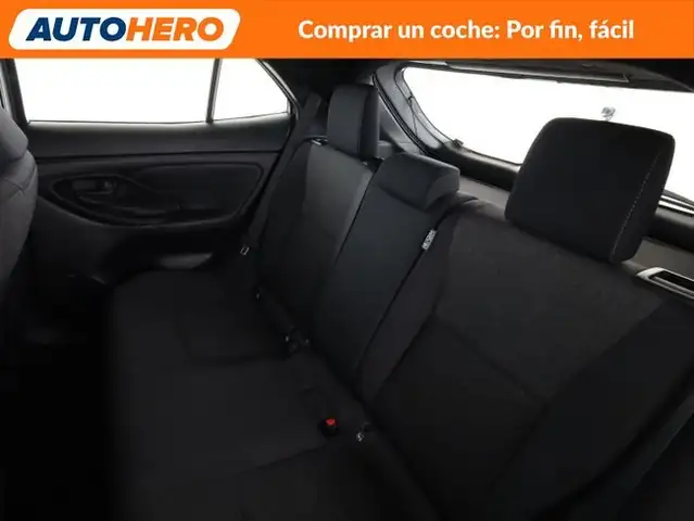 Toyota Yaris Cross view 15