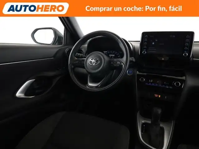 Toyota Yaris Cross view 14