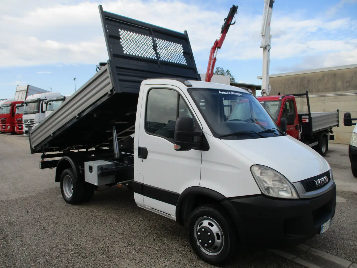 Iveco Daily 35 C 17 3000 170CV EURO 5 RIBALTABILE TRILATERALE Weiß - 1