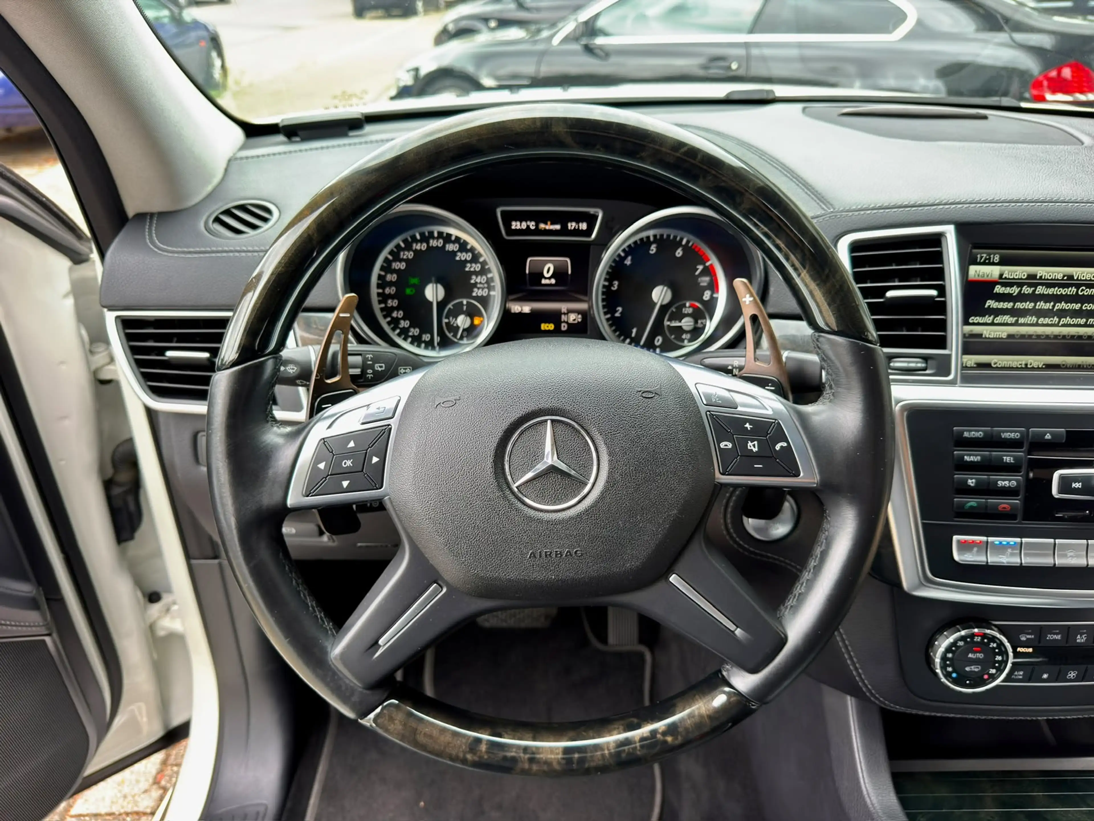 Mercedes-Benz GL 500 AMG Line*4matic*Panorama*Sitzbelüftung*VOLL — photo 10