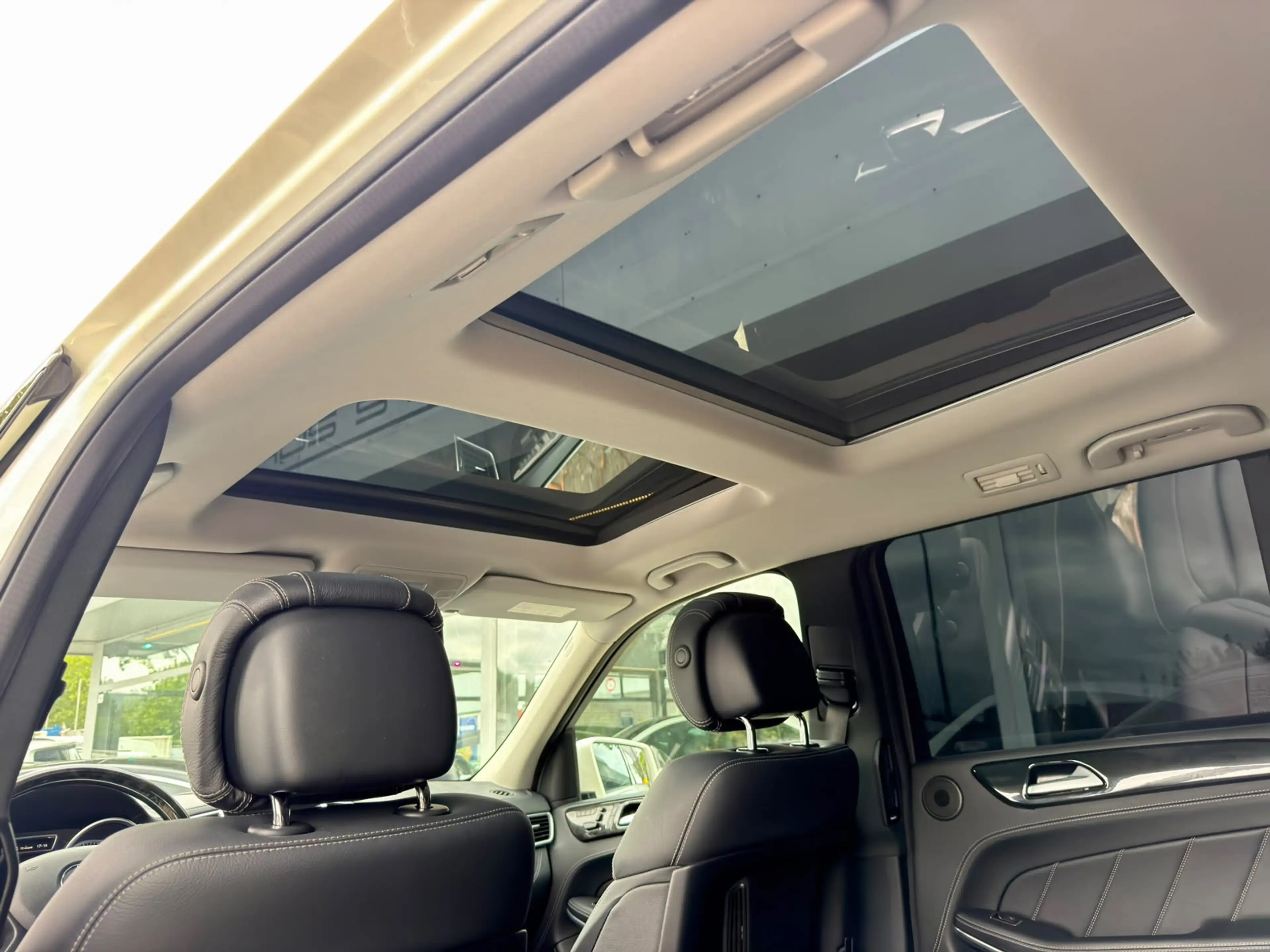 Mercedes-Benz GL 500 AMG Line*4matic*Panorama*Sitzbelüftung*VOLL — photo 15