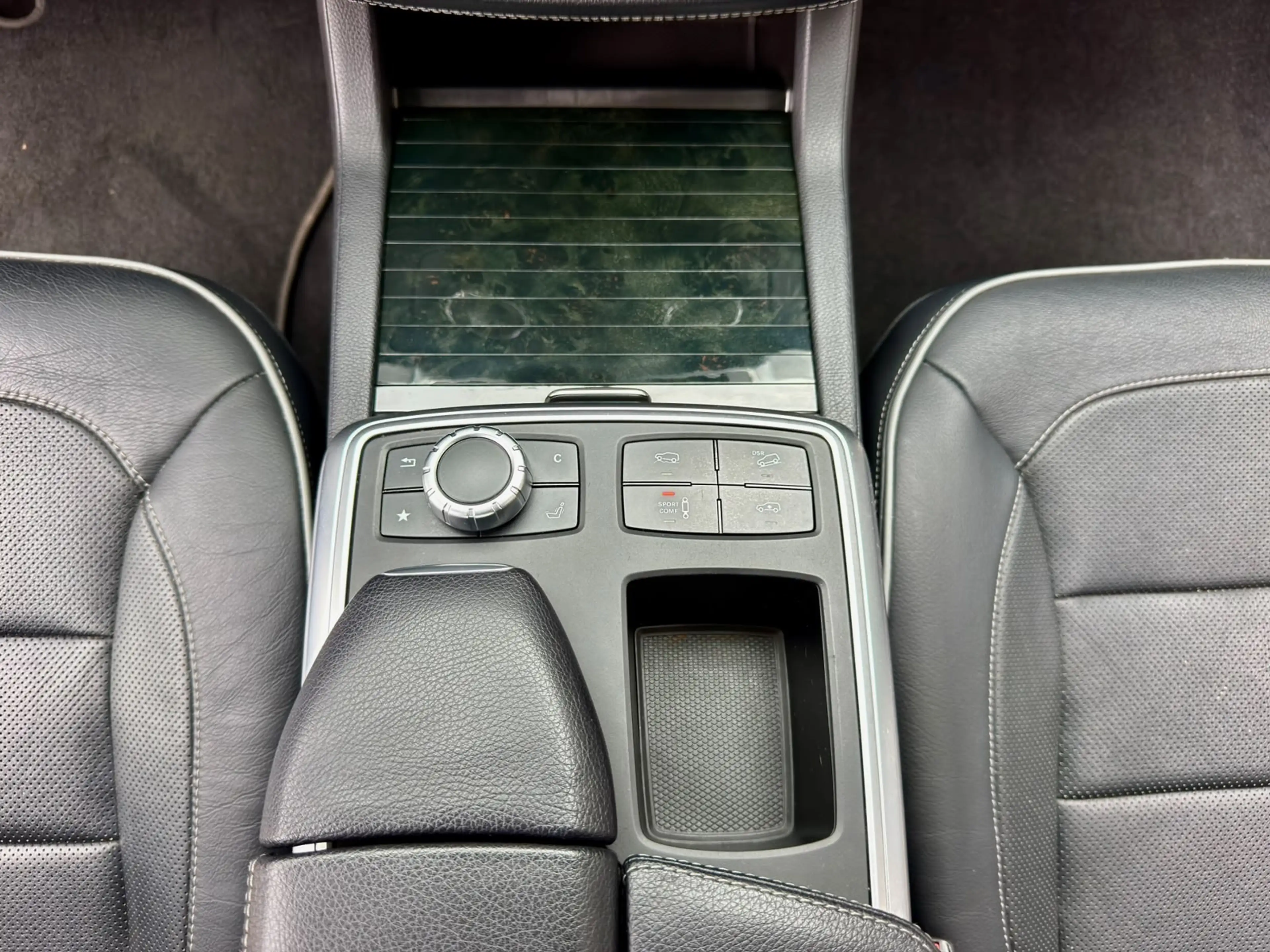 Mercedes-Benz GL 500 AMG Line*4matic*Panorama*Sitzbelüftung*VOLL — photo 14