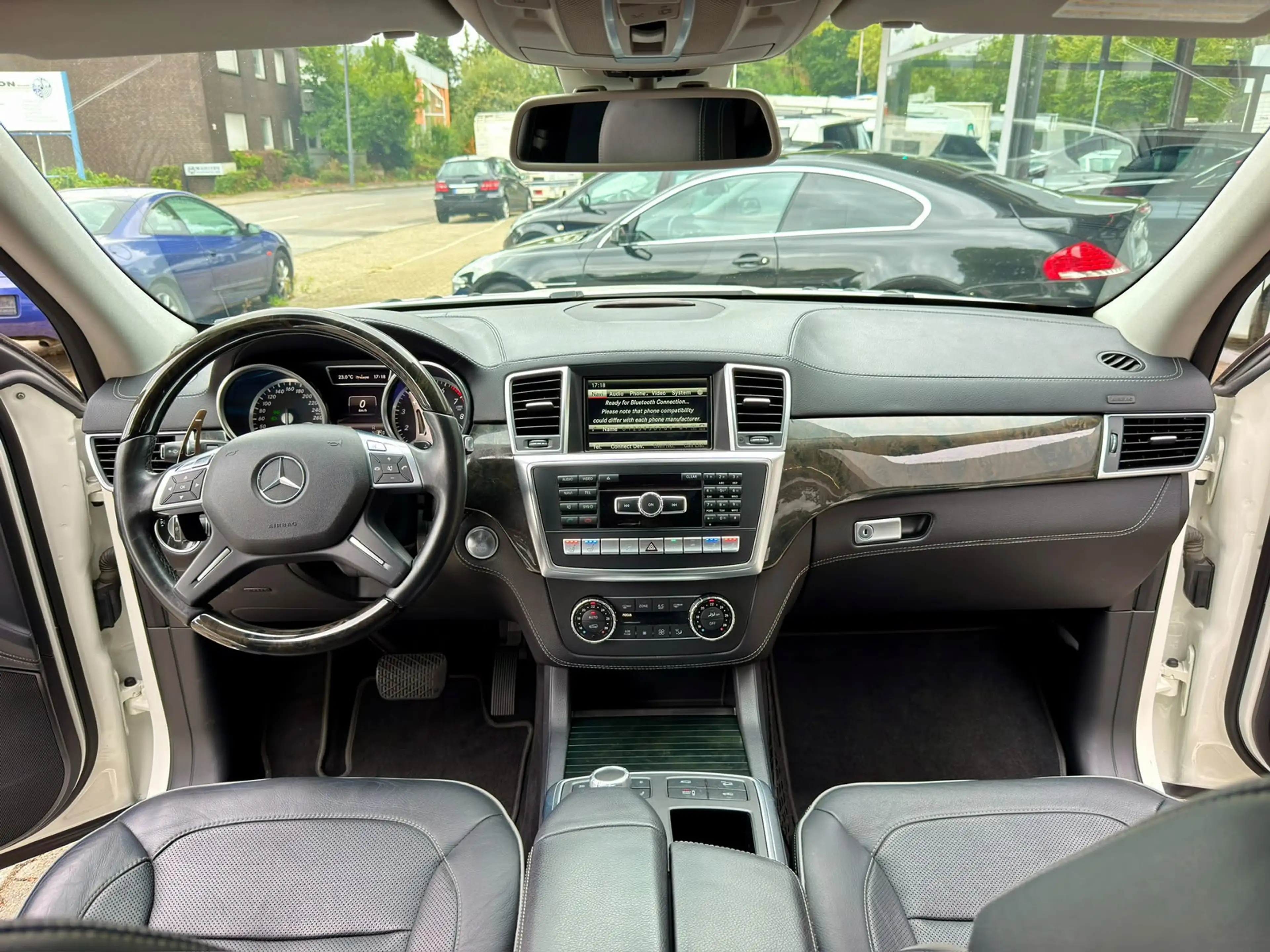 Mercedes-Benz GL 500 AMG Line*4matic*Panorama*Sitzbelüftung*VOLL — photo 9