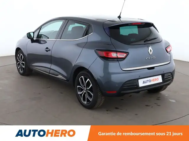 Renault Clio view 4
