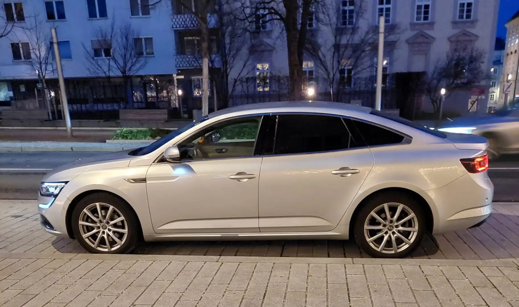 Renault Talisman Initiale Paris Energy dCi 160 EDC - 2