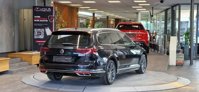 Volkswagen Passat view 7