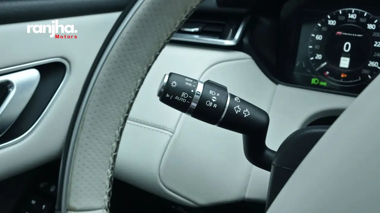 Land Rover Range Rover Velar снимка Land Rover Range Rover Velar