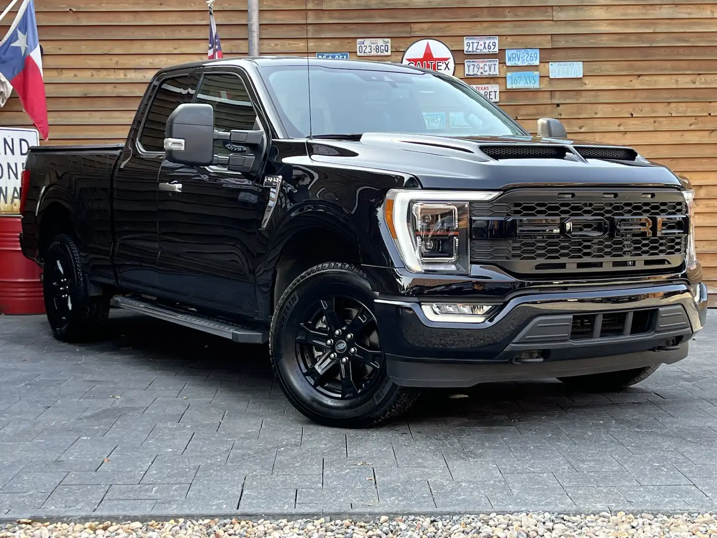 Ford F 150 STX 3.5L 4x4 AHK 6.Sitze Leder Kamera Zwart - 2