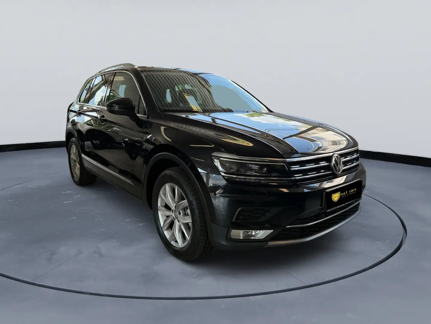 Volkswagen Tiguan Highline BMT/Start-Stopp 4Motion Schwarz - 2