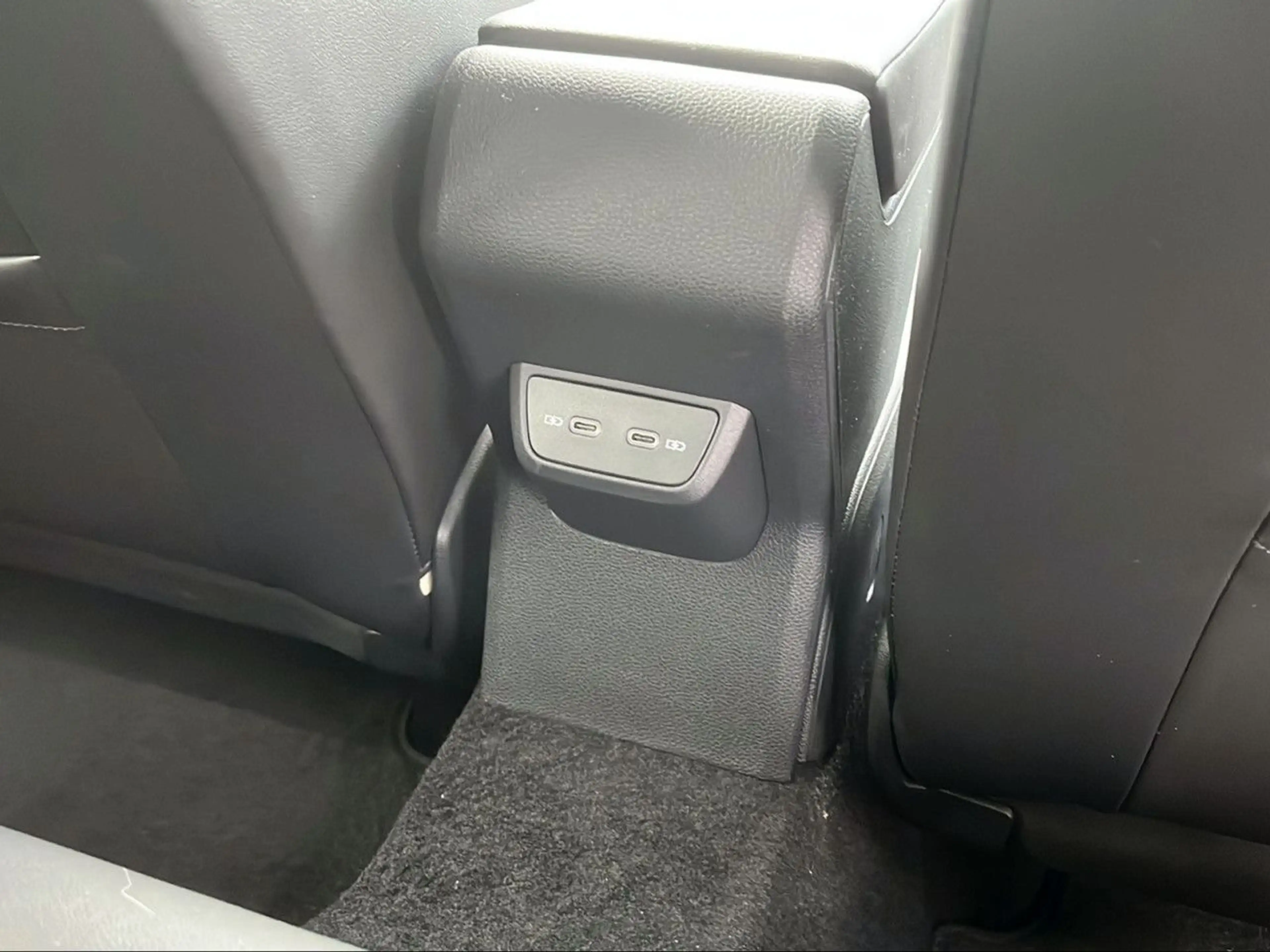 Volkswagen Taigo GOAL 1.0 TSI DSG LED, CAM Bluetooth Klima — photo 13