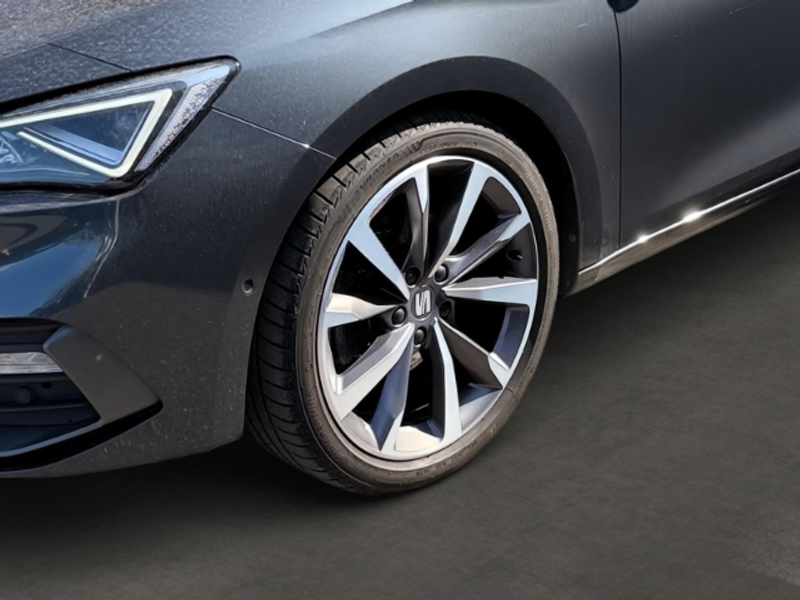 SEAT Leon Sportstourer FR 1.5 eTSI / Totwinkelass./Rückfahrk — photo 6