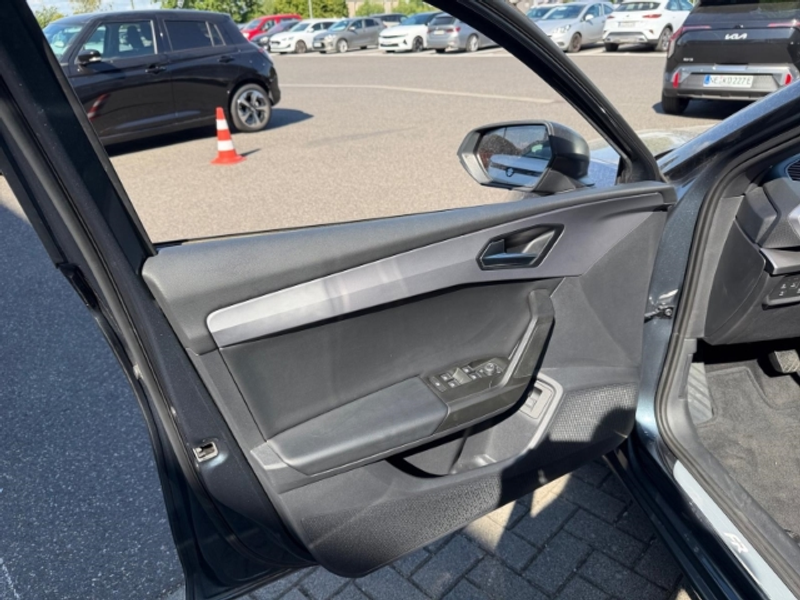 SEAT Leon Sportstourer FR 1.5 eTSI / Totwinkelass./Rückfahrk — photo 15