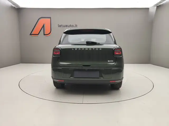 Leapmotor B03X view 6
