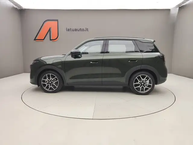 Leapmotor B03X view 4