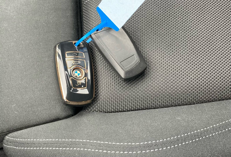 BMW 318 d Touring Sport Line Automatik Navi Alu PDC — photo 10