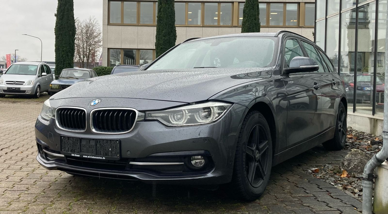 BMW 318 d Touring Sport Line Automatik Navi Alu PDC — photo 5