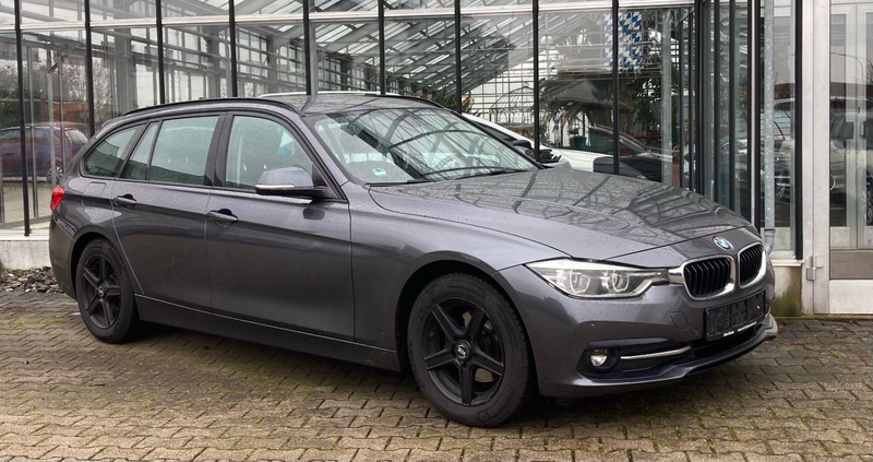 BMW 318 d Touring Sport Line Automatik Navi Alu PDC — photo 2