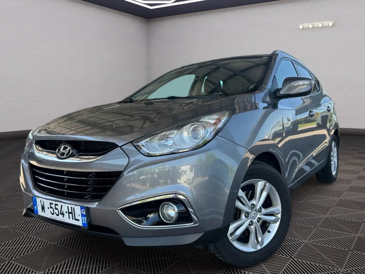 Hyundai iX35 Style 2WD Szary - 1