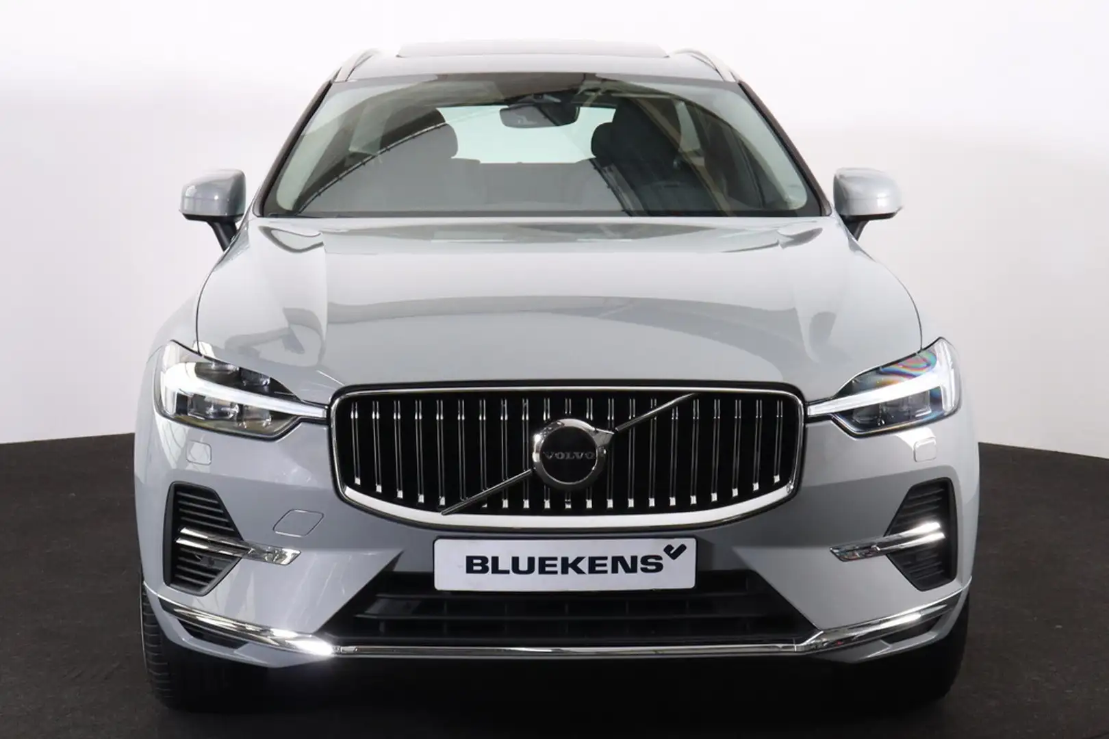 Volvo XC60 T6 Recharge AWD Core Bright - LONG RANGE - Panoram Grijs - 2