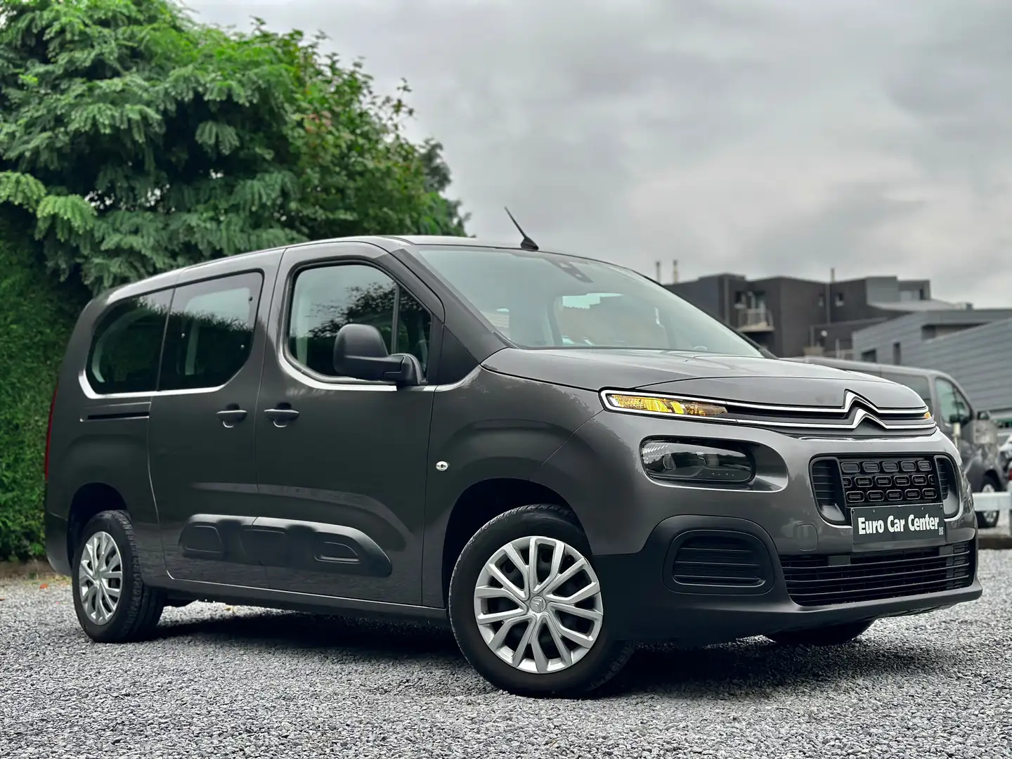 Citroen Berlingo XL BlueHDi 100 Start /  7 Plaats / 5 Deuren Gris - 1