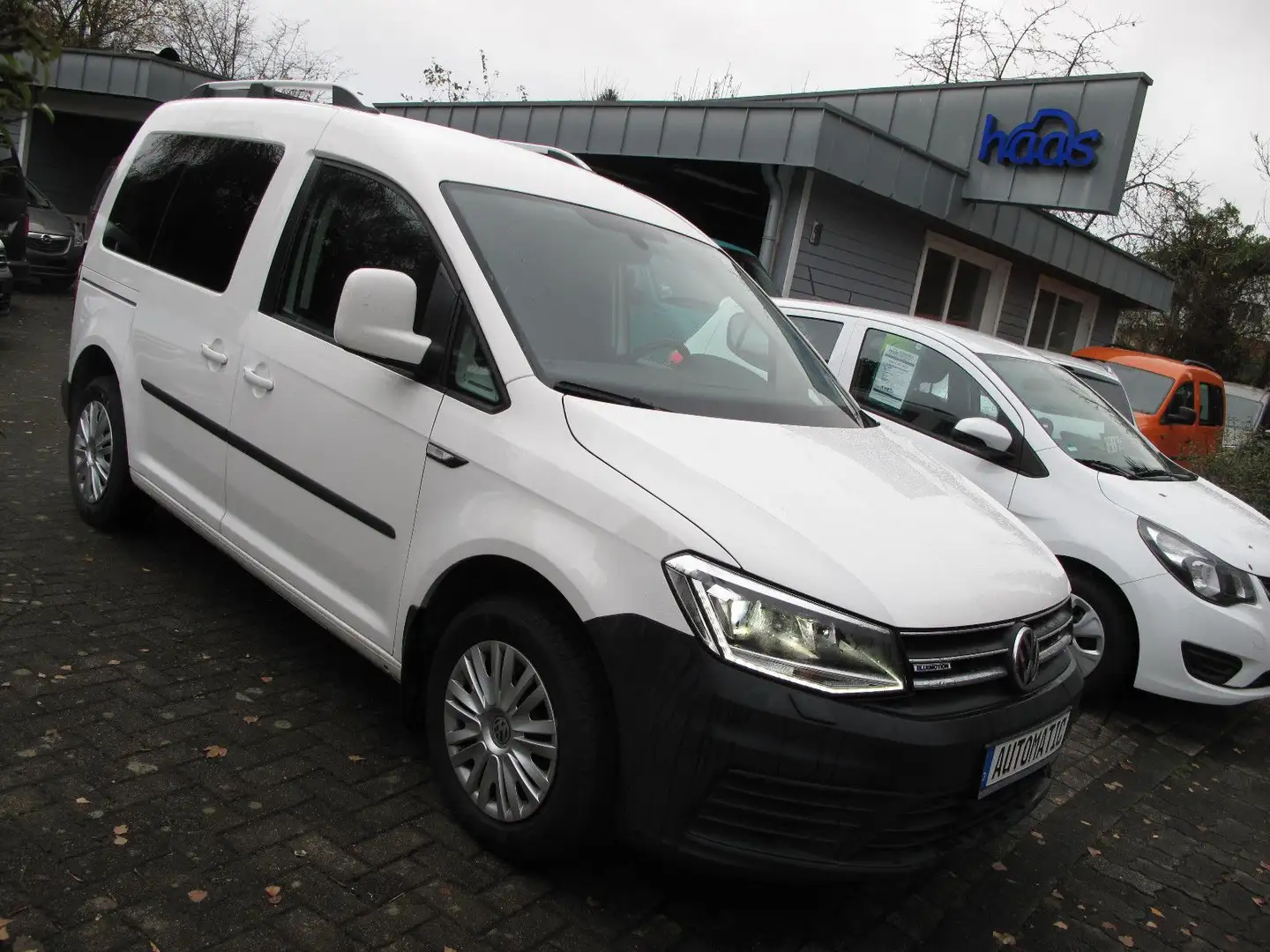 Volkswagen Caddy 1,4 TGI CNG BI-Xenon Heckflügel 5-Sitzer Weiß - 1