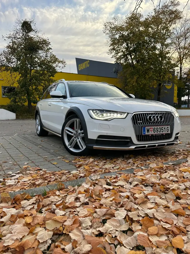 Audi A6 allroad quattro 3.0 TDI S tronic DPF Weiß - 1