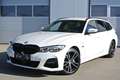 BMW 320 320e PHEV Touring Aut.  ** M-Paket** Leder * LED* Weiß - thumbnail 1