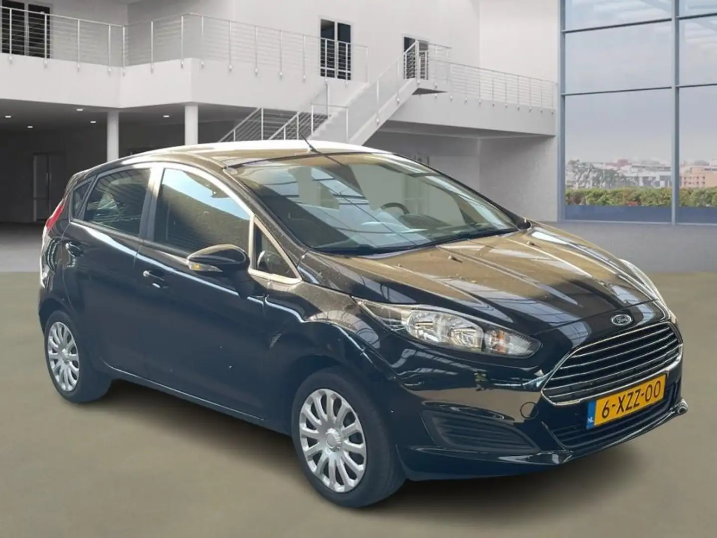Ford Fiesta 1.0 Style 54.300 km + NAP NL-auto Zwart - 2