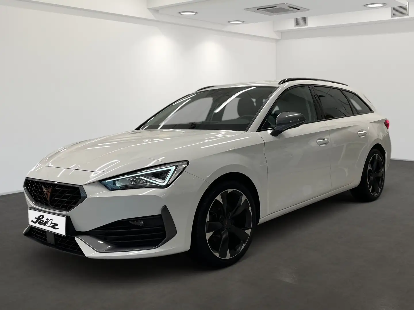 CUPRA Leon Sportstourer 1.5 TSI *LED*PDC*SITZH* Wit - 2
