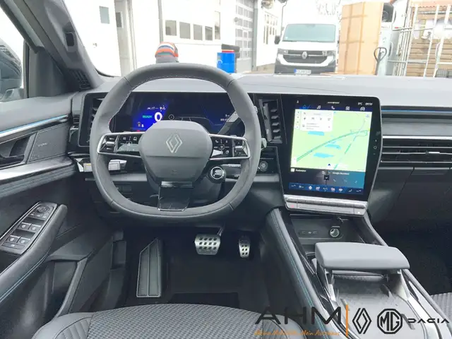 Renault Austral view 15