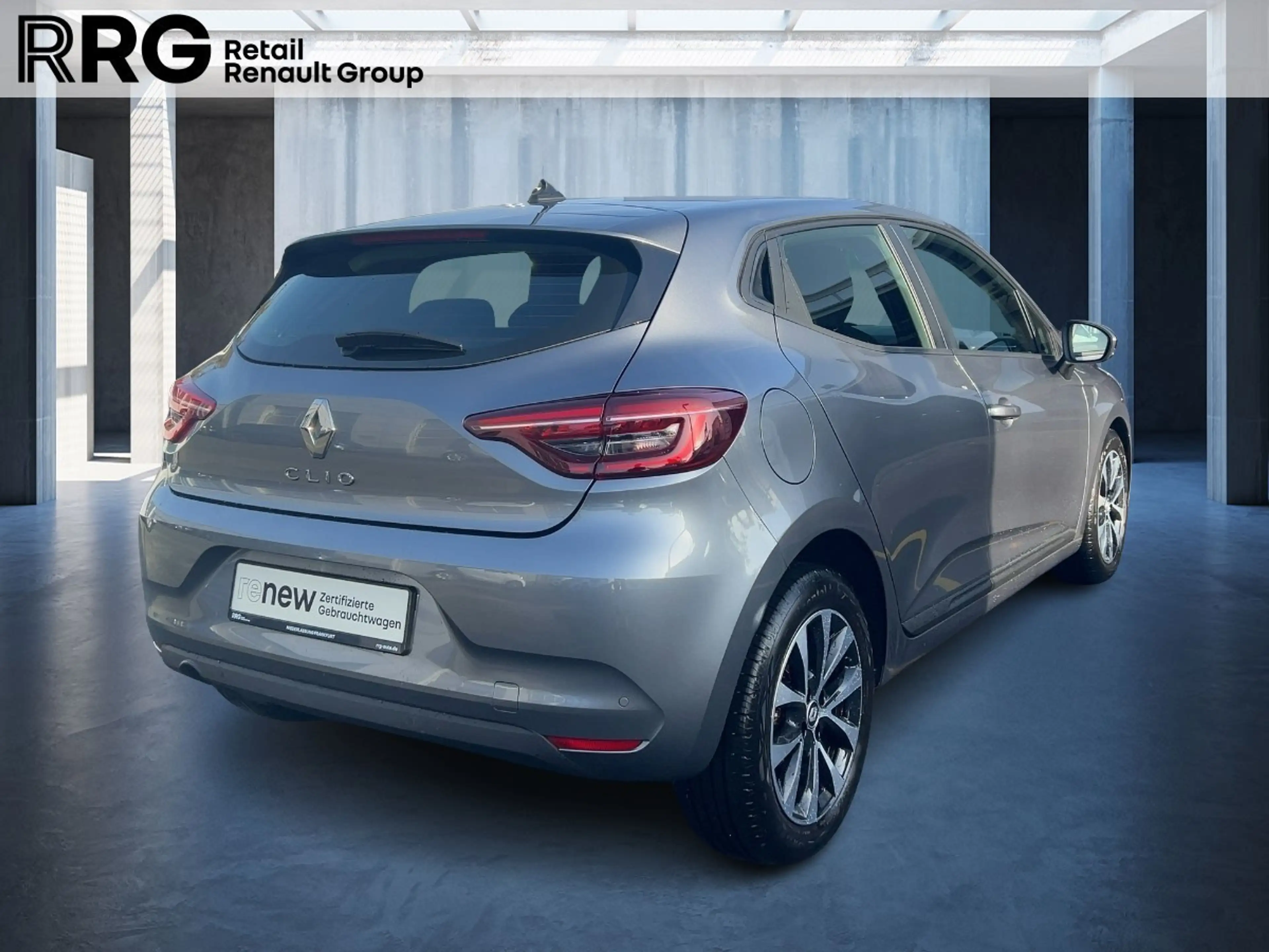 Renault Clio EQUILIBRE TCe 90 Apple CarPlay SHZ PDC KLIMA — photo 5