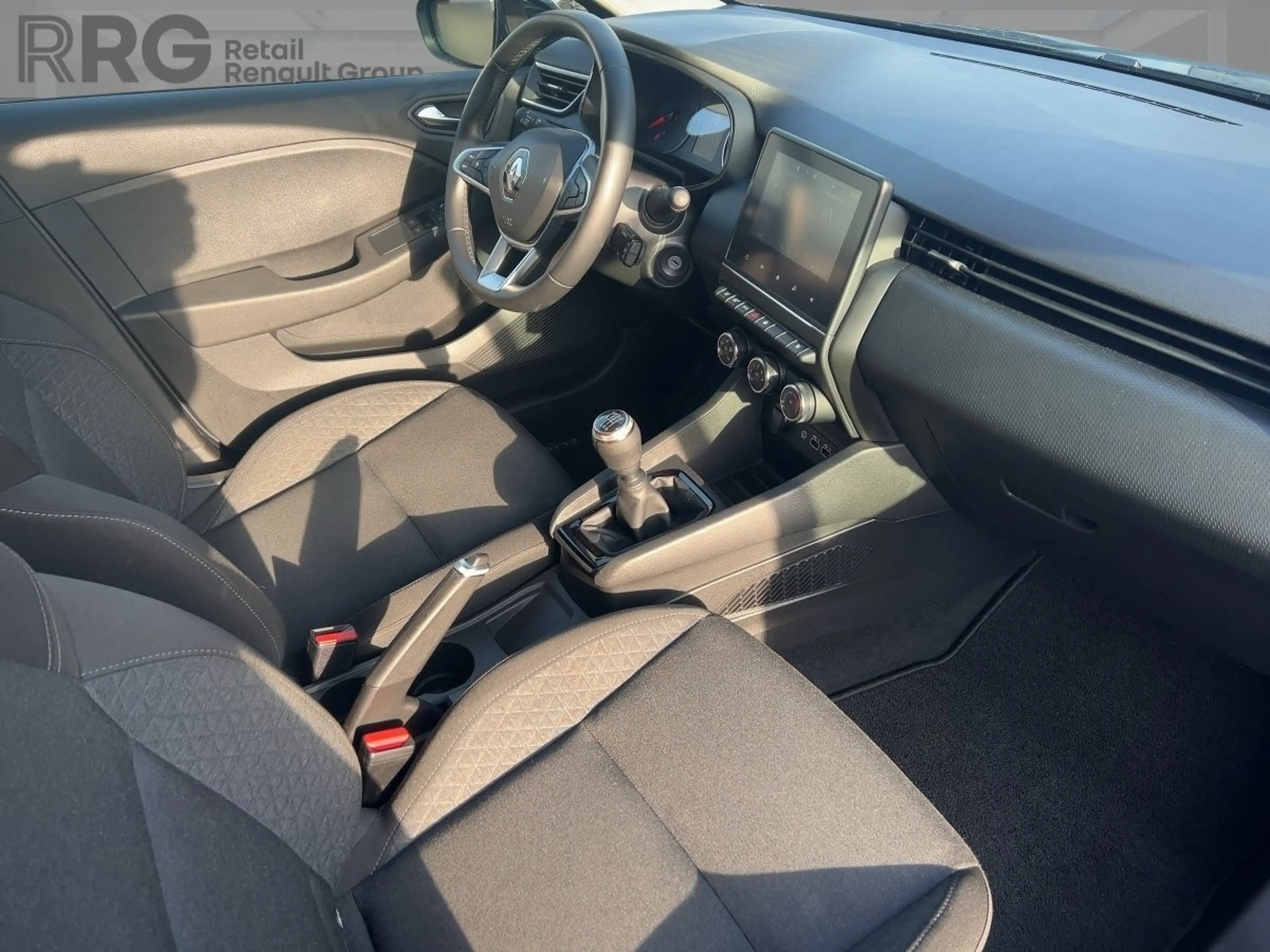 Renault Clio EQUILIBRE TCe 90 Apple CarPlay SHZ PDC KLIMA — photo 8