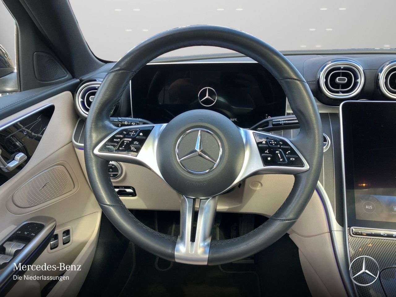 Mercedes-Benz C 300