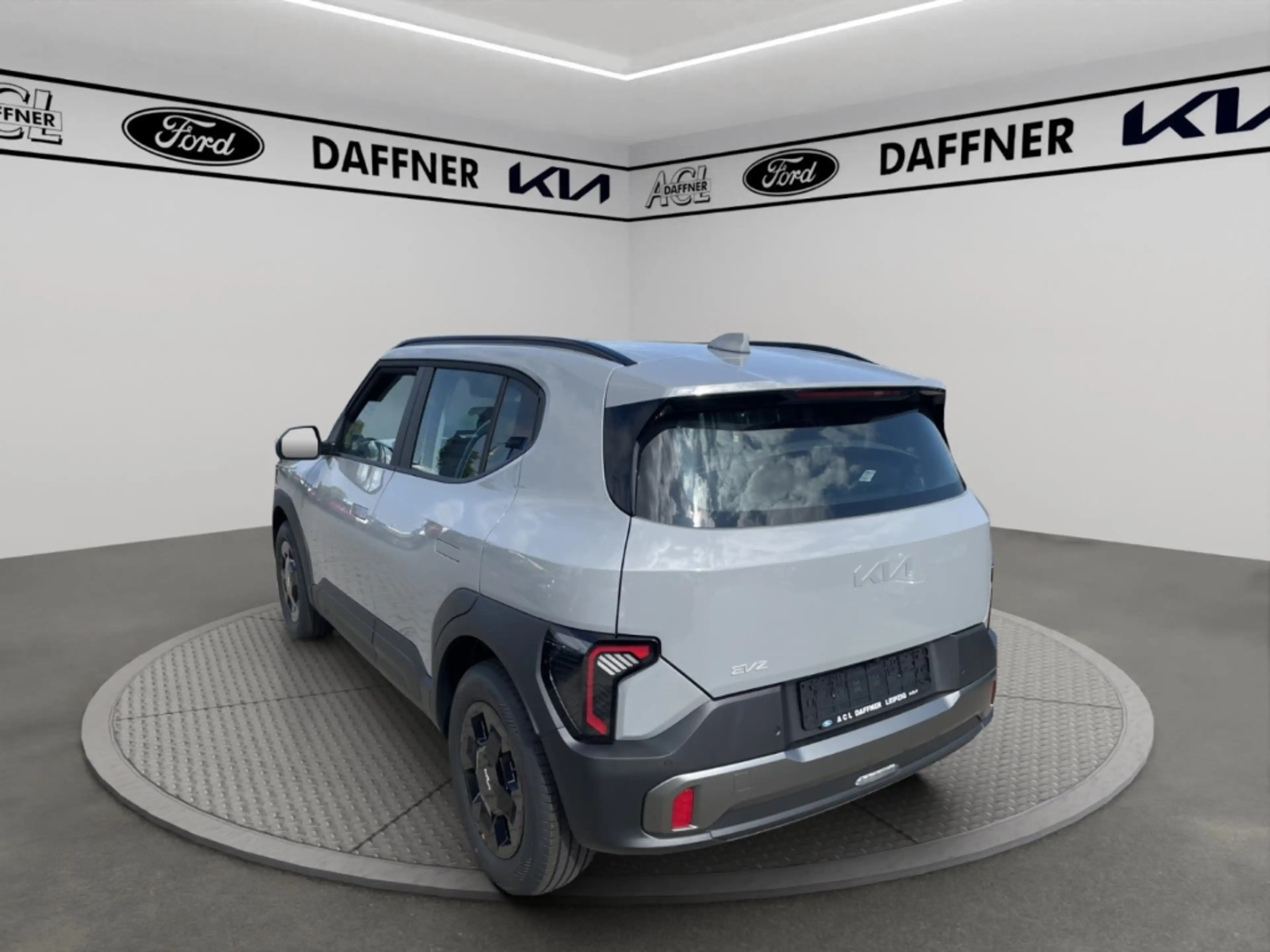 Kia EV2 108 kW Earth LED Wärmepumpe 4 Sitze Kamera — photo 3