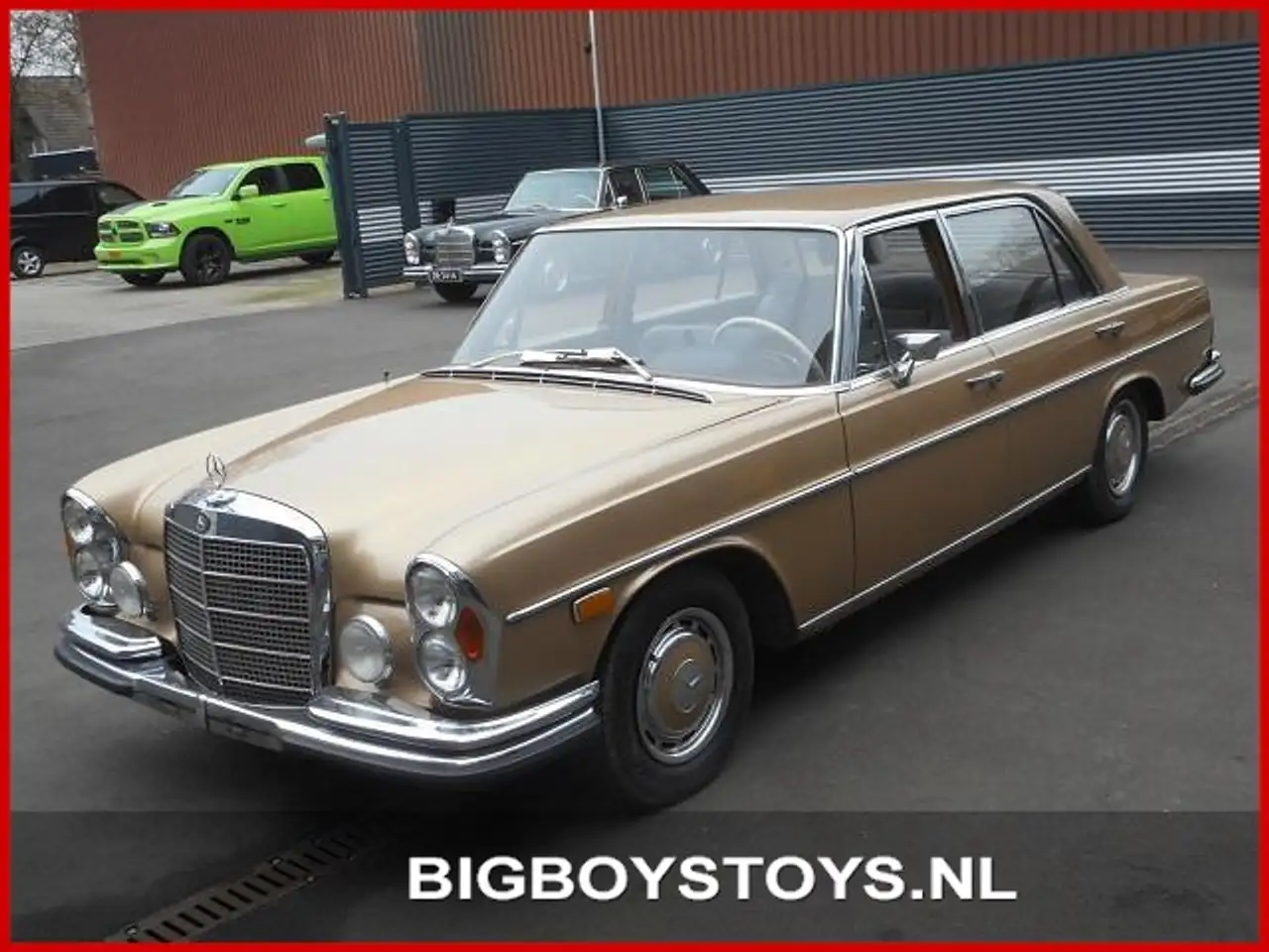 Mercedes-Benz 300 SEL, foto 2