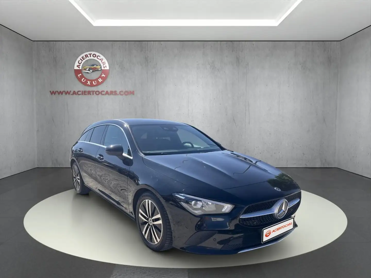 Mercedes-Benz CLA 200 Shooting Brake 200d 8G-DCT Negro - 1