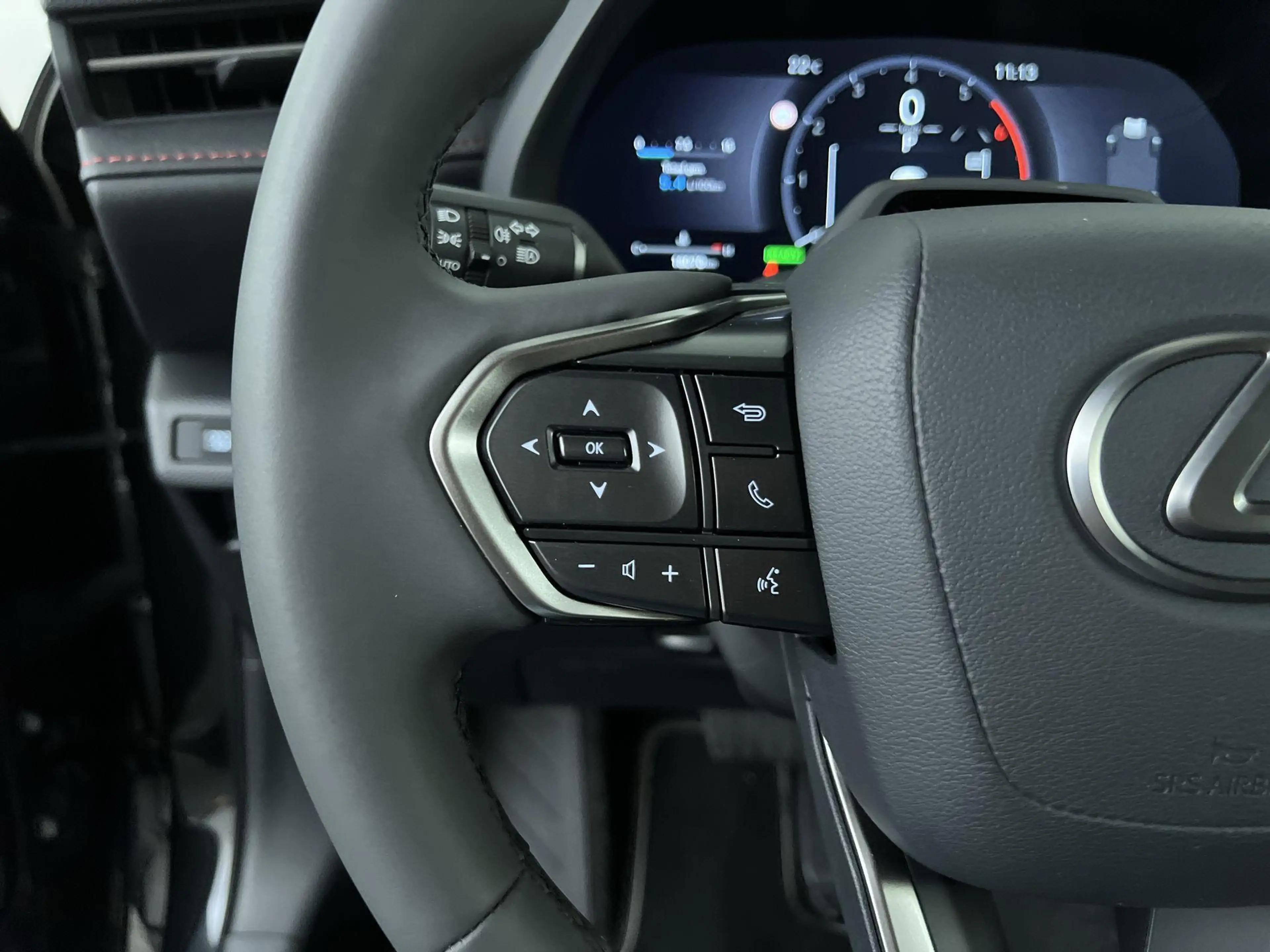 Lexus LBX 1.5 Elegant 2WD — photo 15