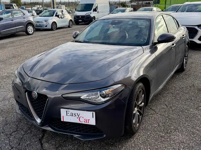 Alfa Romeo Giulia Giulia MOTORE ROTTO 2.2 190cv