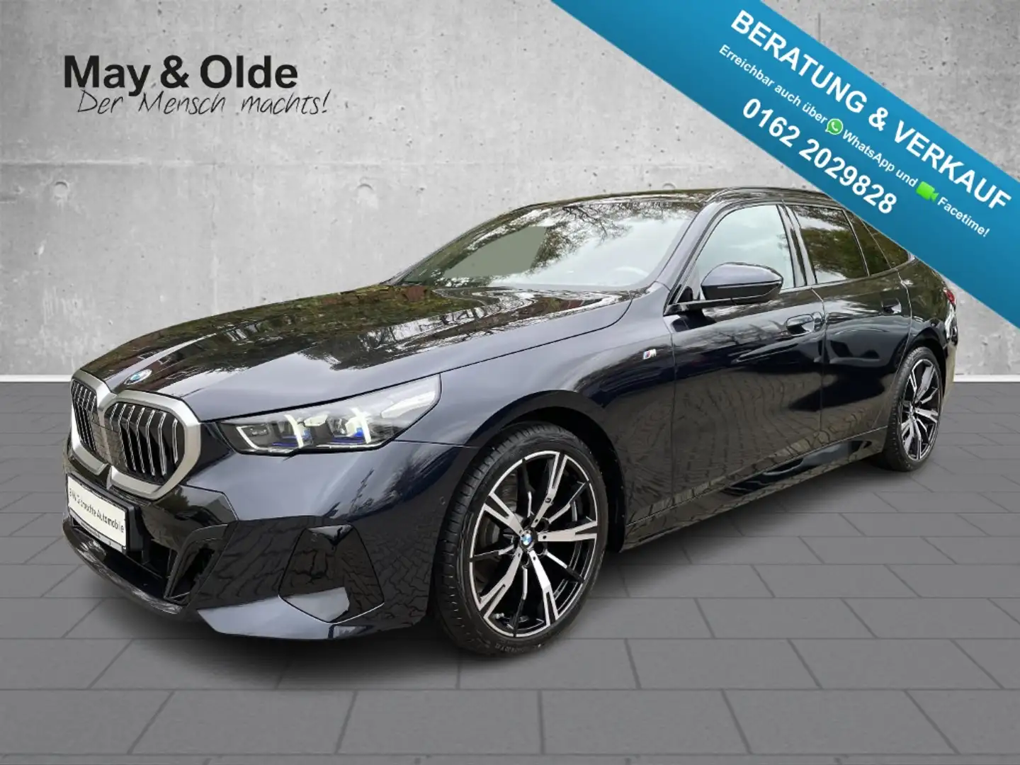 BMW 520 i M Sport AHK Navi H/K Sound LED ACC Mehrzonenklim Schwarz - 1