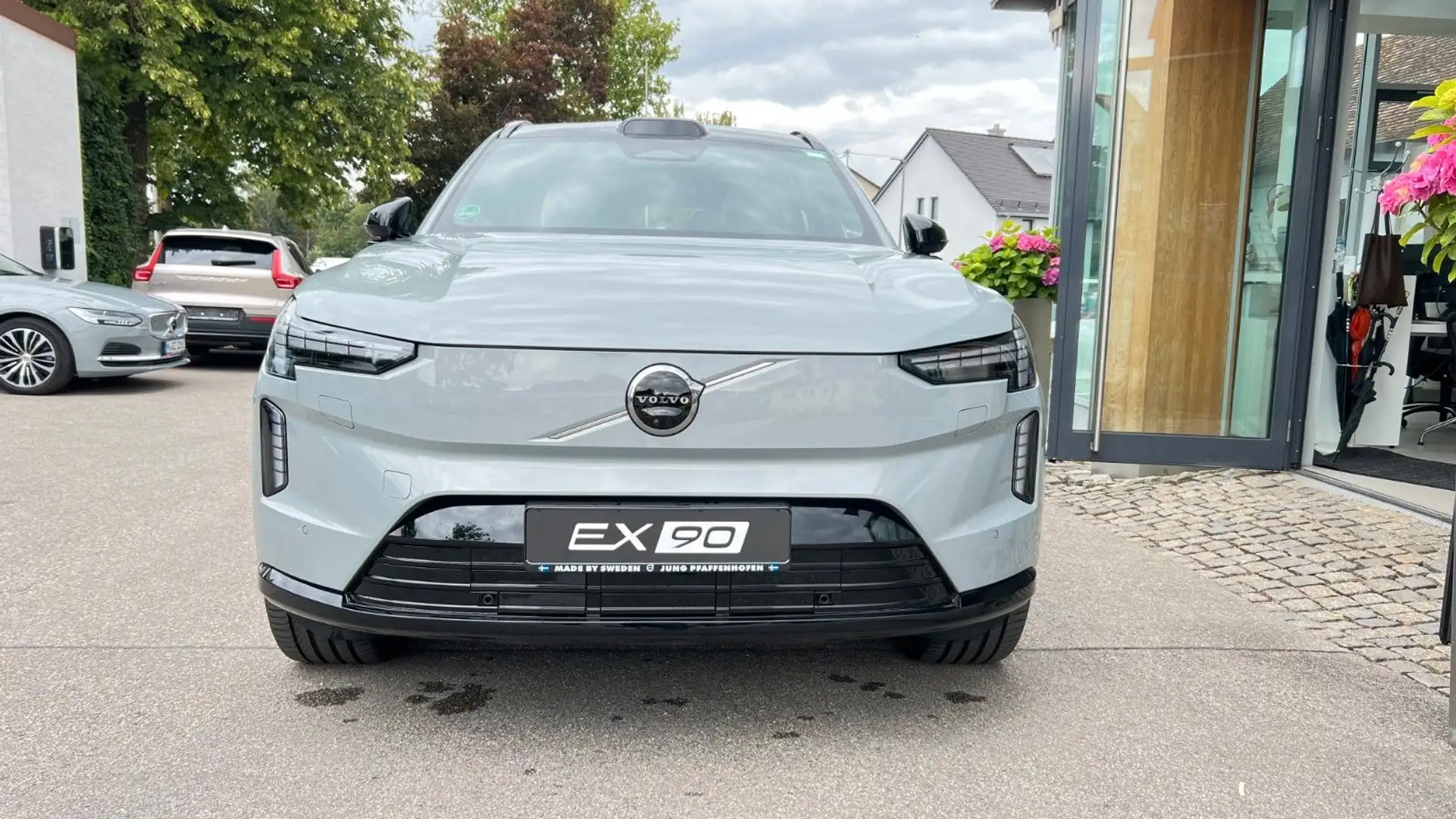 Volvo EX90 Ultra Twin Performance 7 Sitze/Bowers & Wil Grau - 1