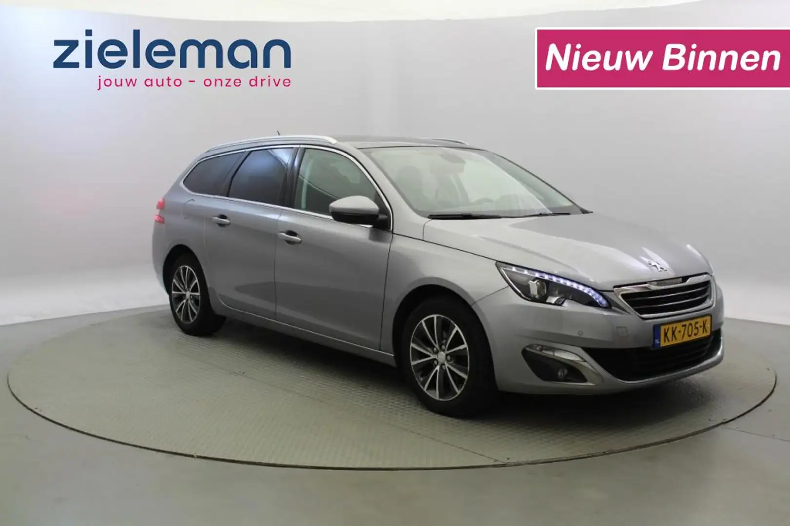 Peugeot 308 SW 1.2 PureTech Premium - Panorama, Navi, Cruise, Šedá - 1