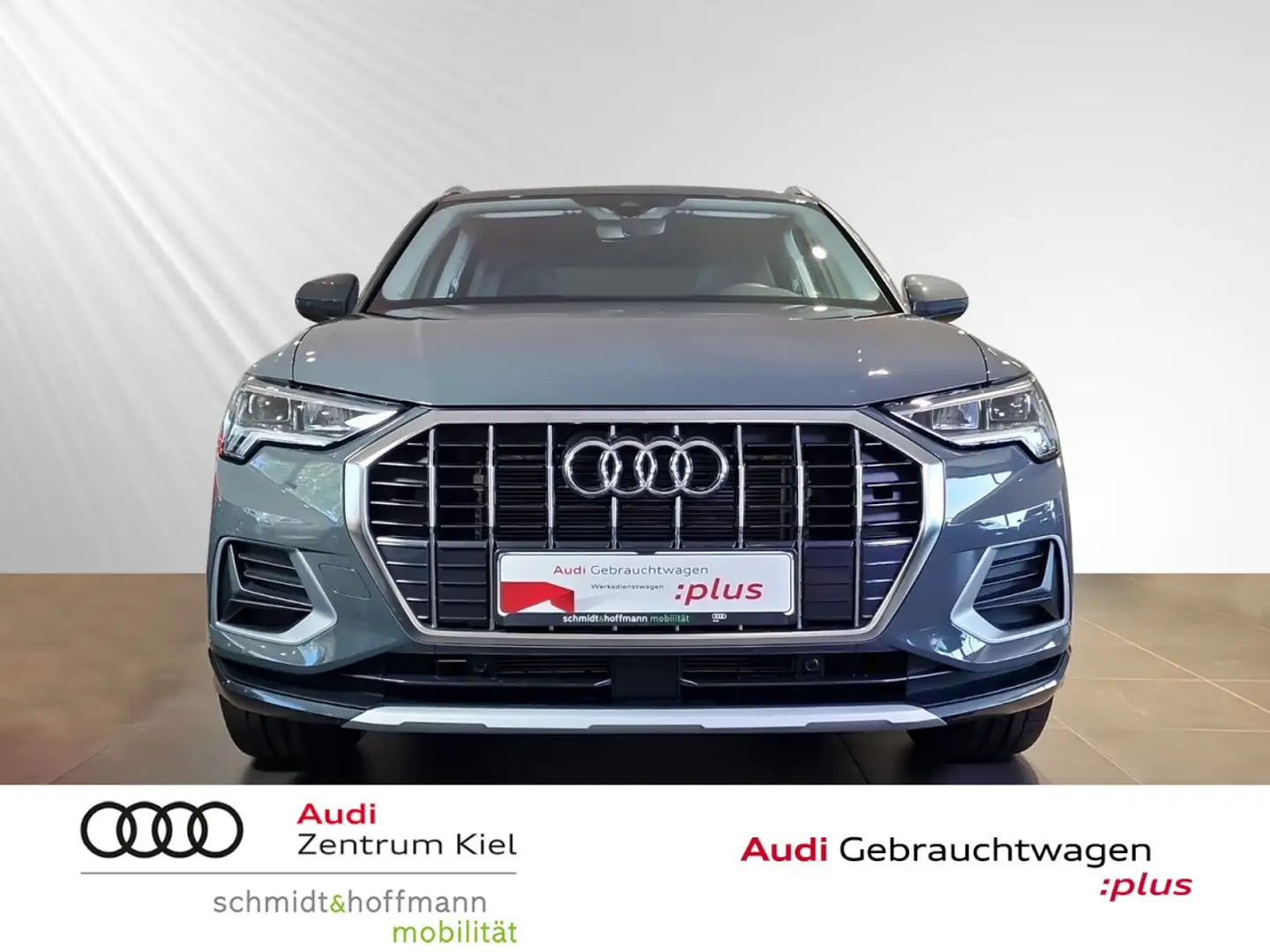 Audi Q3 35 TFSI advanced S-tronic AHK RFK Klima Navi Gris - 2