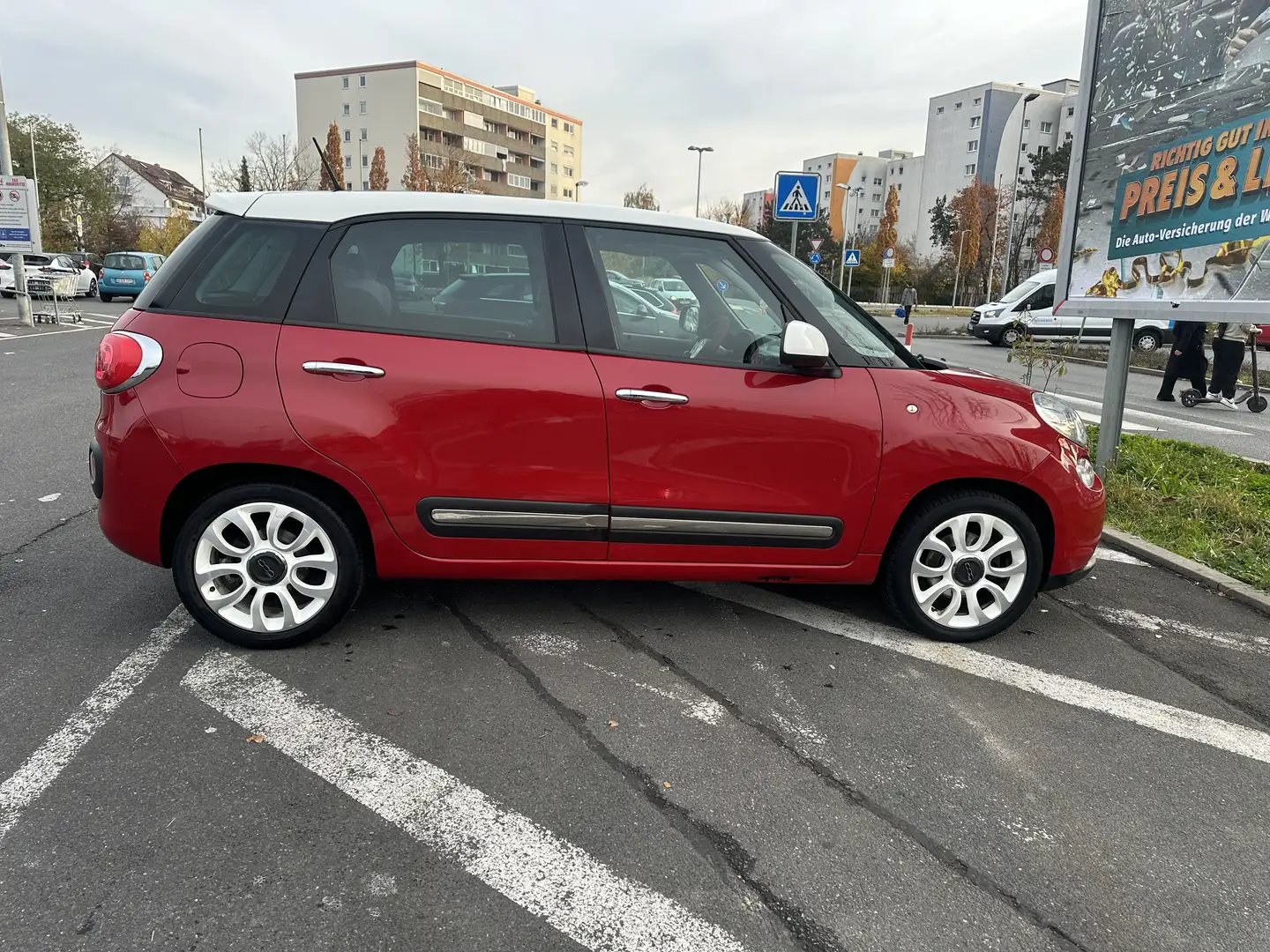 Fiat 500L Lounge Rot - 1