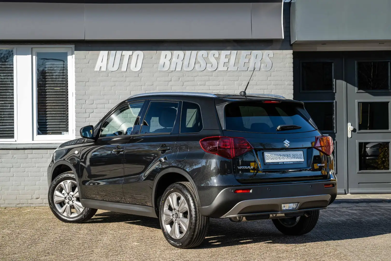 Suzuki Vitara 1.4 Boosterjet Select Smart Hybrid Nieuw model ! Z Noir - 2