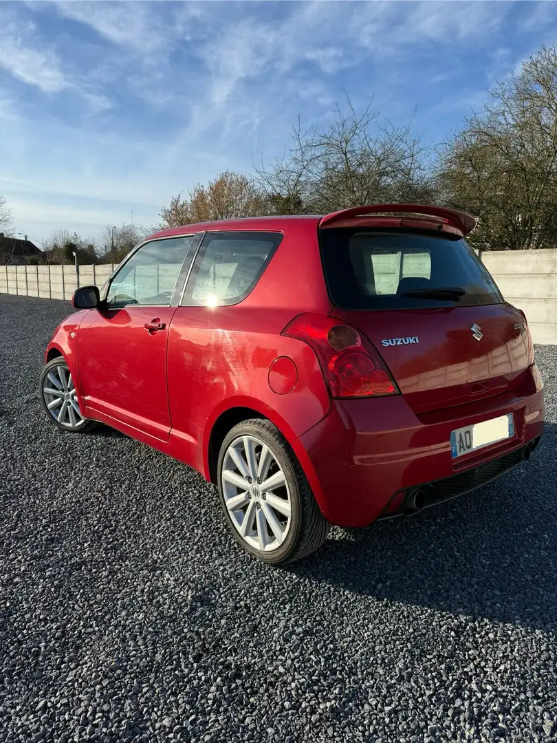 Suzuki Swift 1.6 VVT sport 125ch - 2