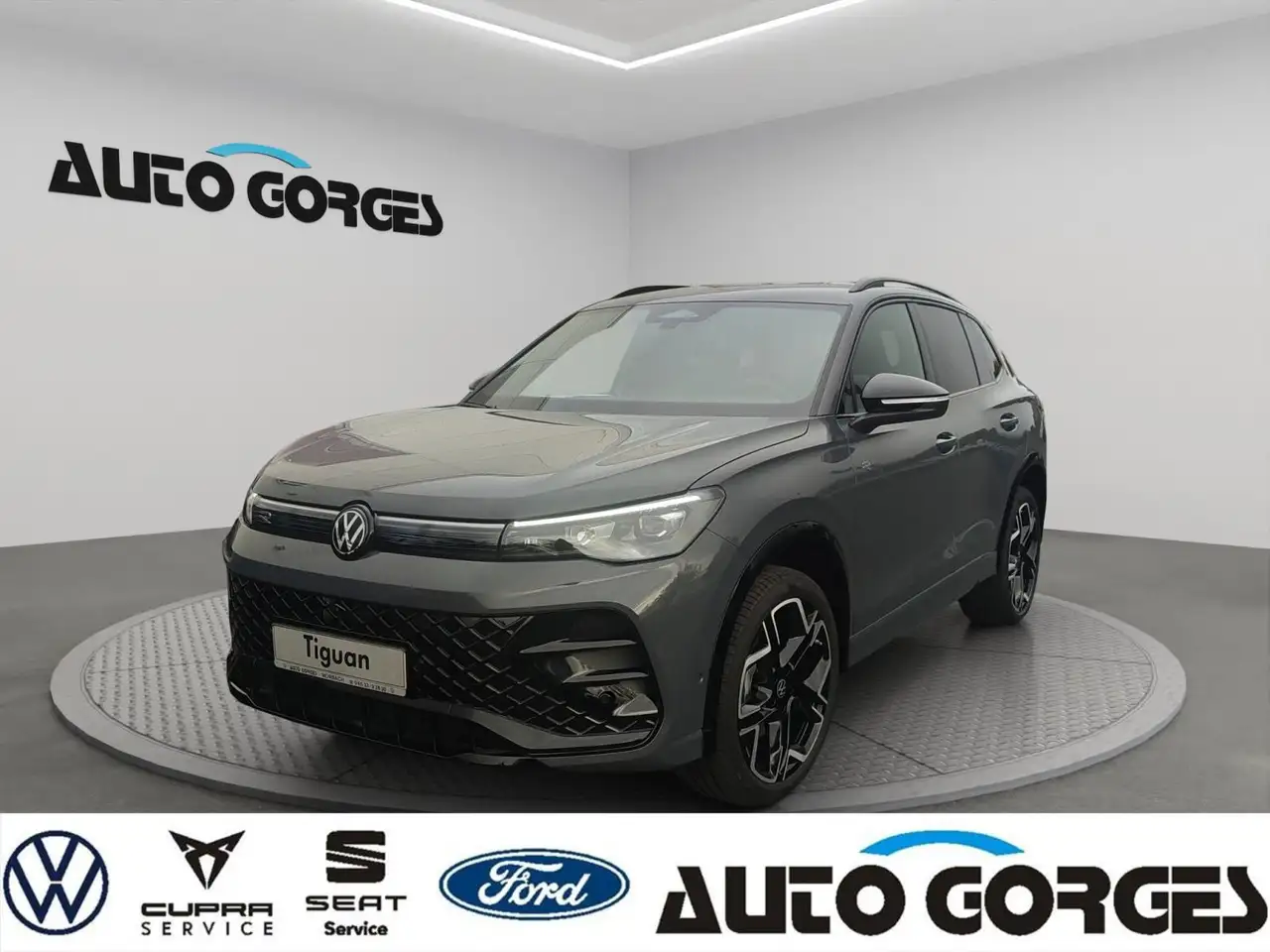 Volkswagen Tiguan R-Line 2,0 TSI 4MOTION DSG ❗SOFORT❗BLACK-STYLE — photo 1 of 17