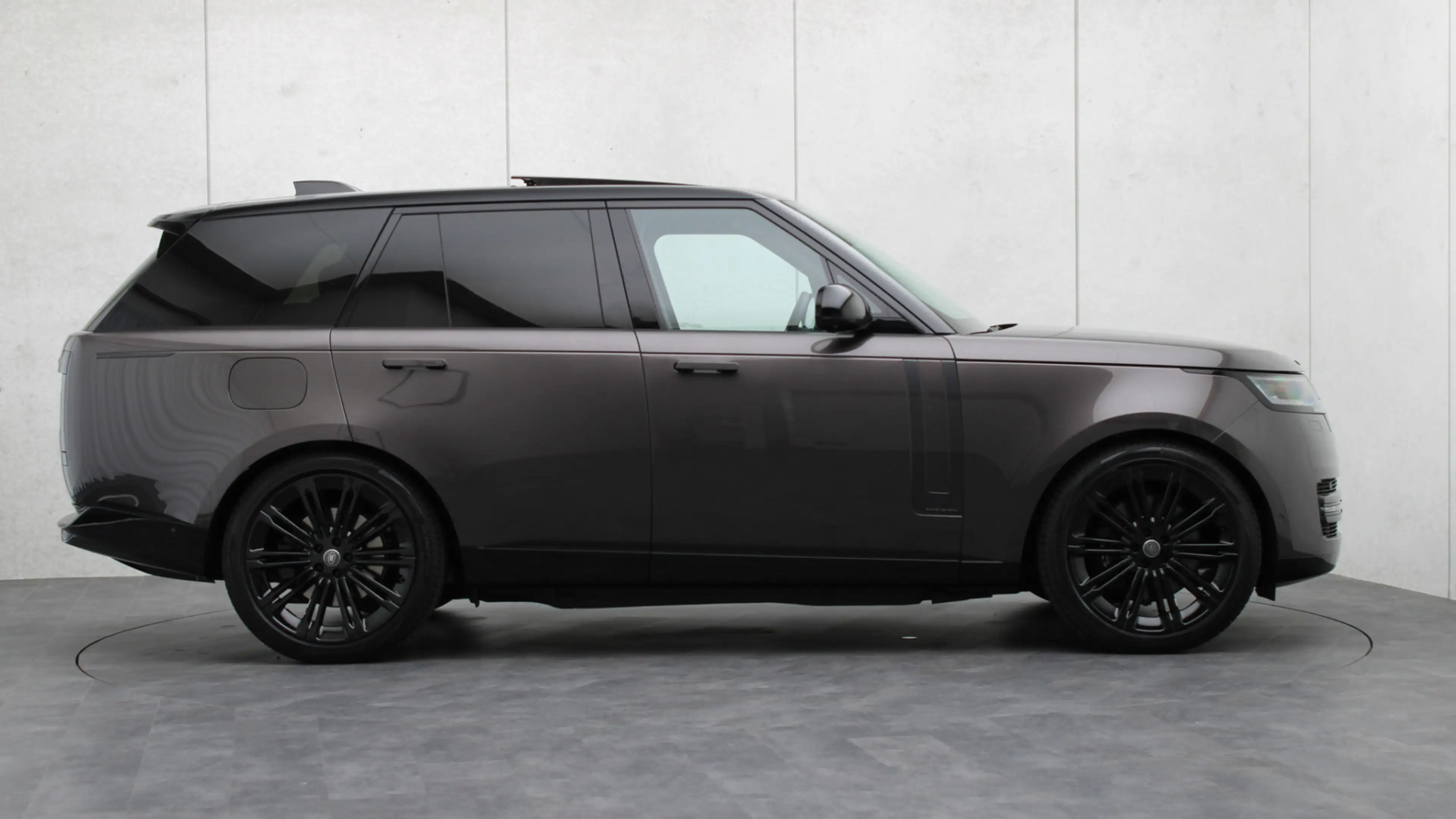 Land Rover Range Rover P550e Autobiography | Meridian Signature | Head-up — photo 42