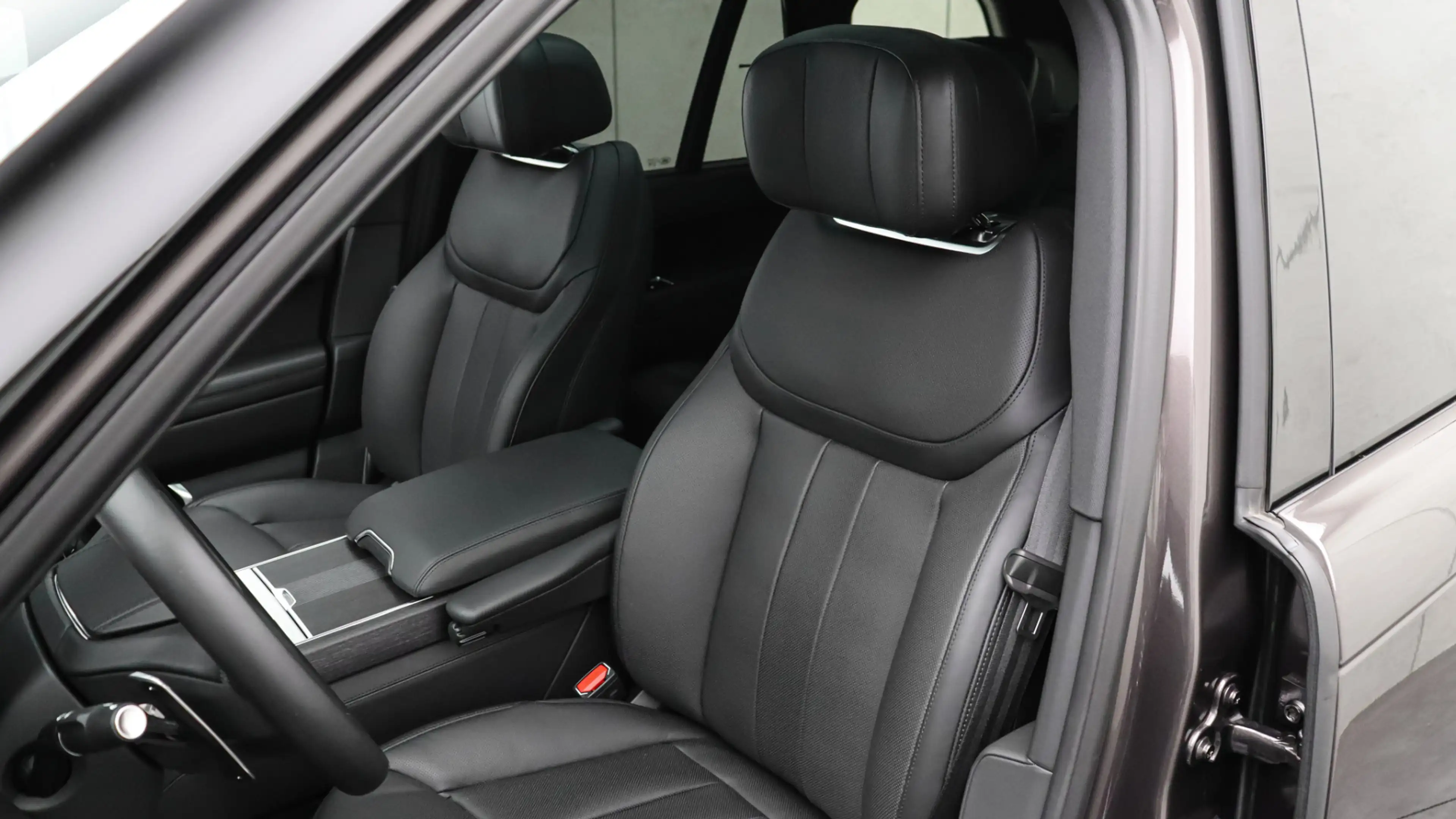 Land Rover Range Rover P550e Autobiography | Meridian Signature | Head-up — photo 9
