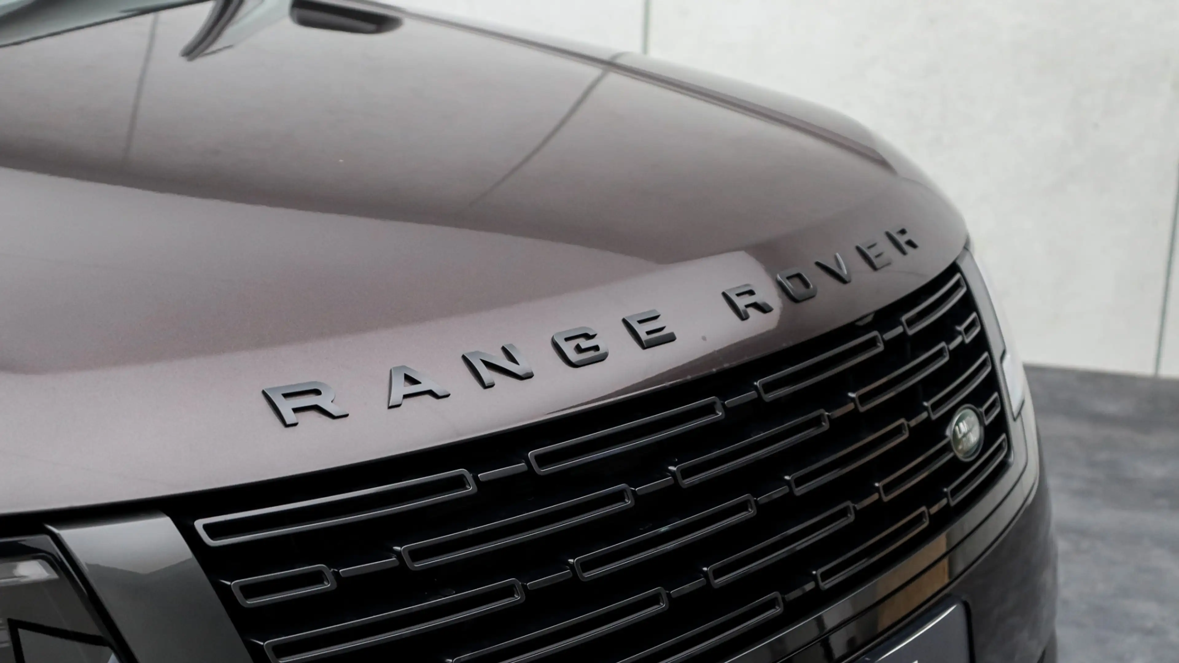 Land Rover Range Rover P550e Autobiography | Meridian Signature | Head-up — photo 18